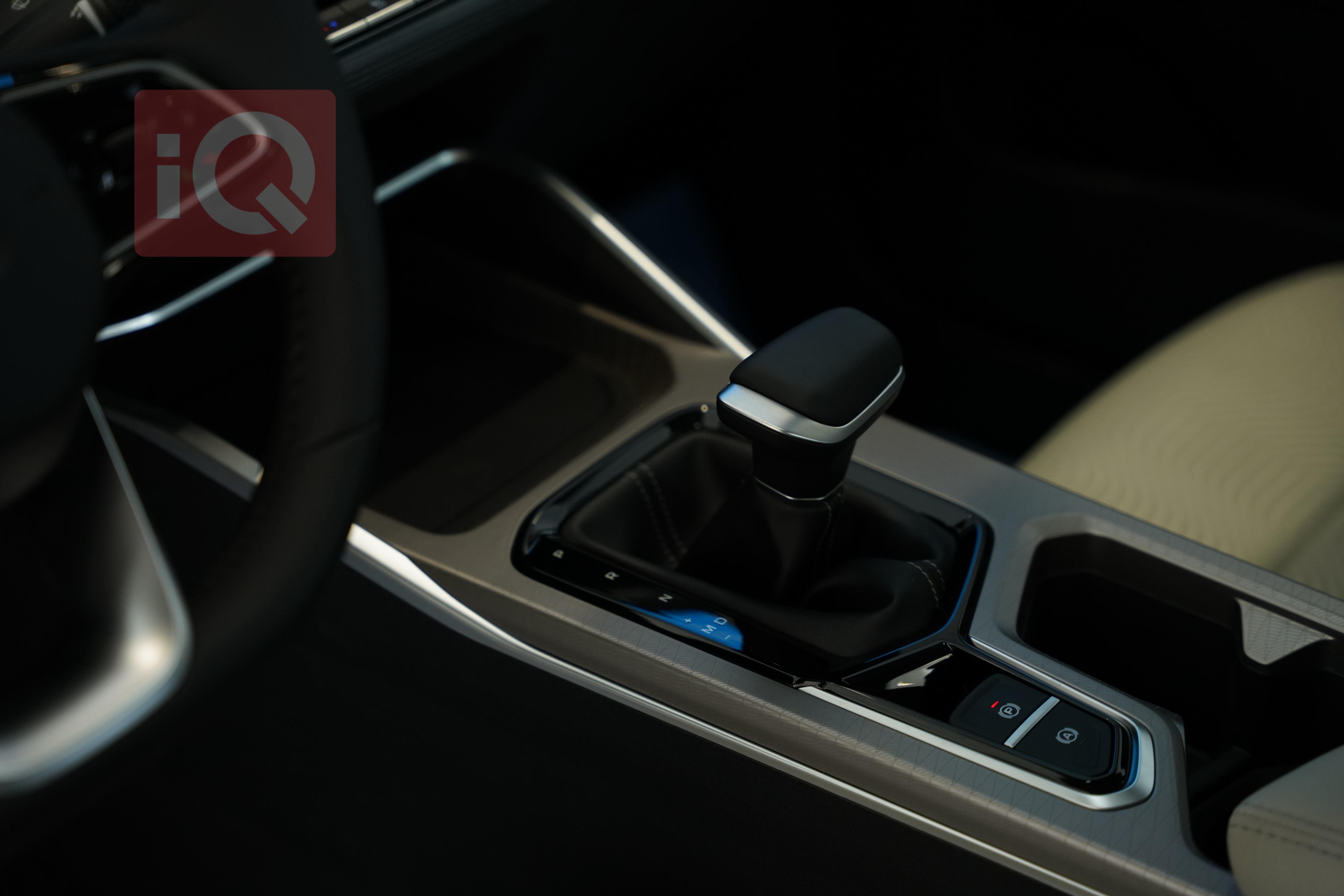 https://cdn.iqcars.ioDSC09977.JPG